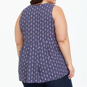 Torrid Grey Mandala Georgette Hi-Lo Tank Size 2